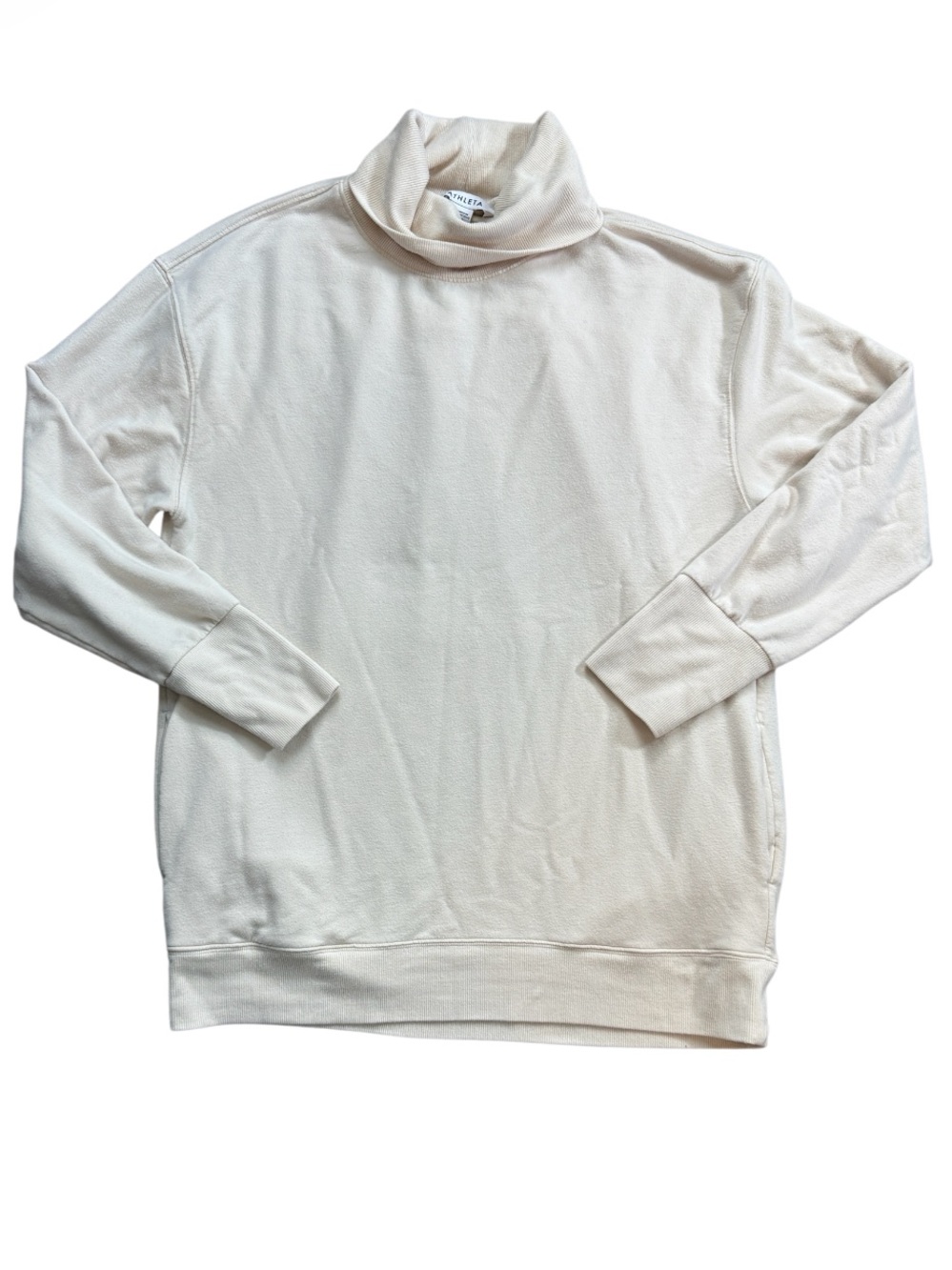 Athleta Cream Balance Cinch Turtleneck Sweatshirt Medium-Clean Girl Sporty Chic